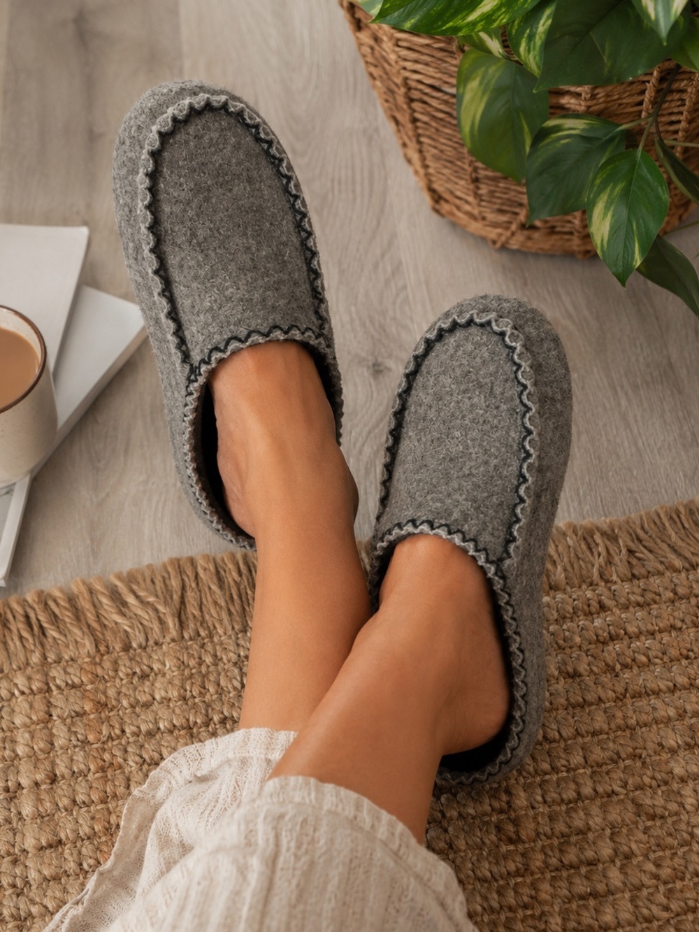 🩶 Taos Gray Wool Felt Clog Slip-On Shoes | EU 41 Woman’s 10 EUC